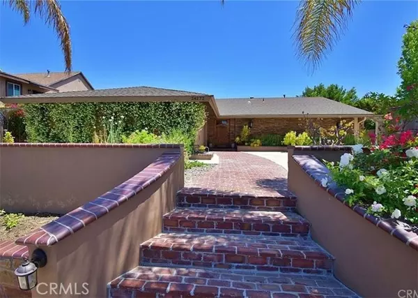 Mission Viejo, CA 92691,24272 Lysanda DR