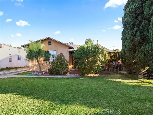 4332 E 53rd ST,  Maywood,  CA 90270