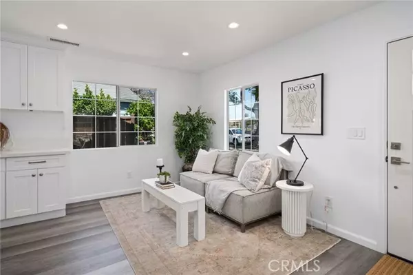 Long Beach, CA 90814,4110 E Vermont ST