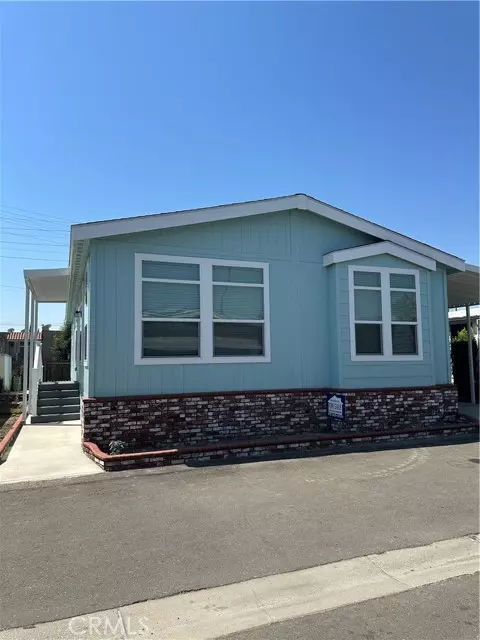 Canoga Park, CA 91304,8801 Eton AVE 123