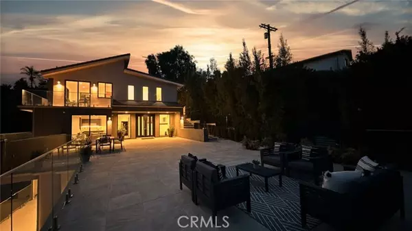 Studio City, CA 91604,12480 Viewcrest RD