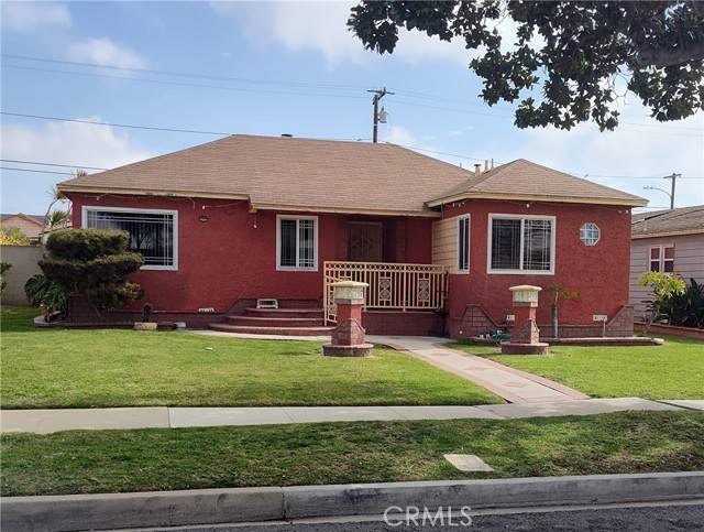 11028 Spinning AVE, Inglewood, CA 90303