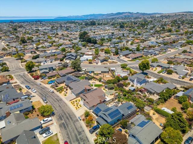 Arroyo Grande, CA 93420,988 Magnolia DR
