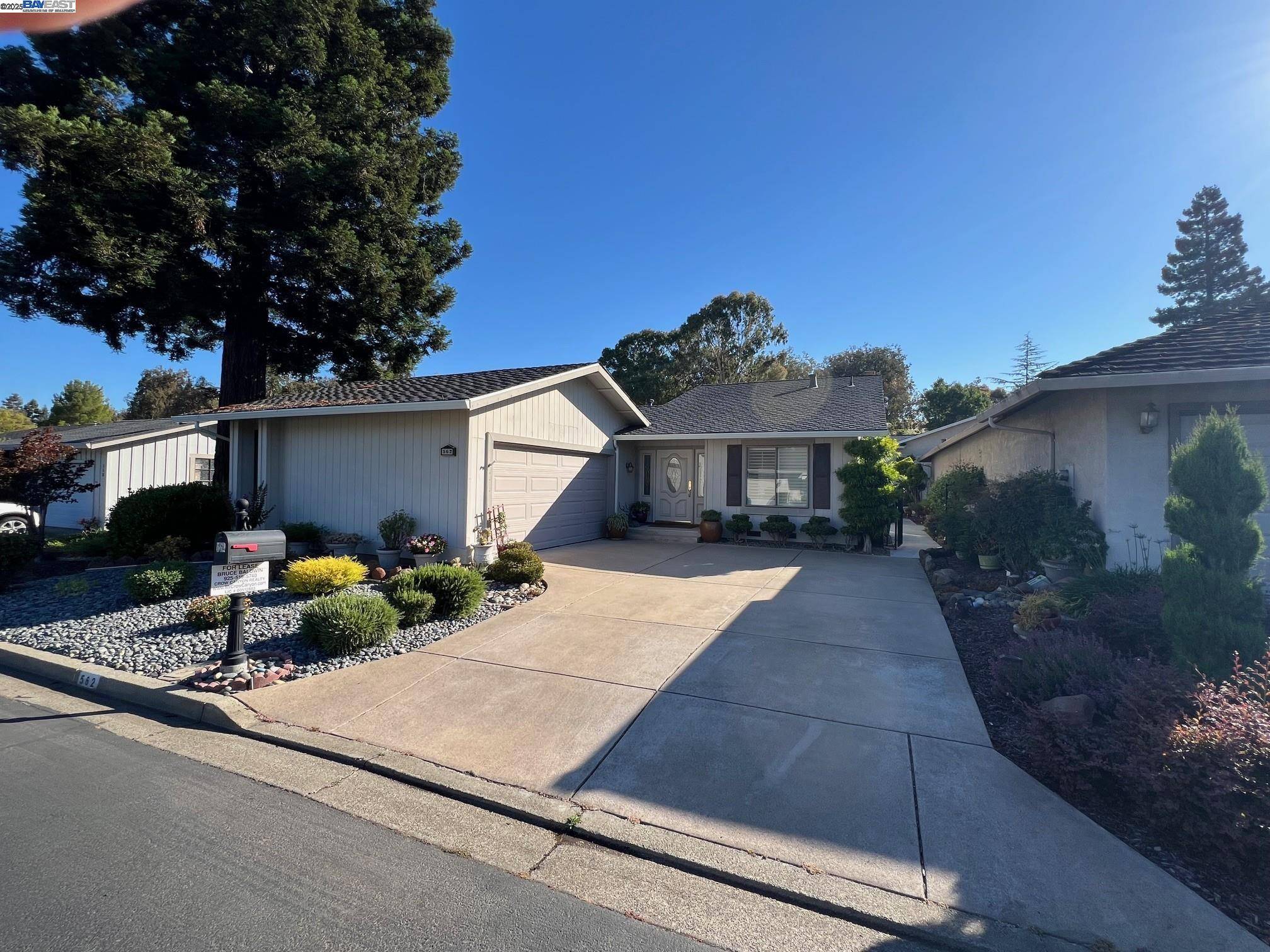 Danville, CA 94526,562 Saint George Rd
