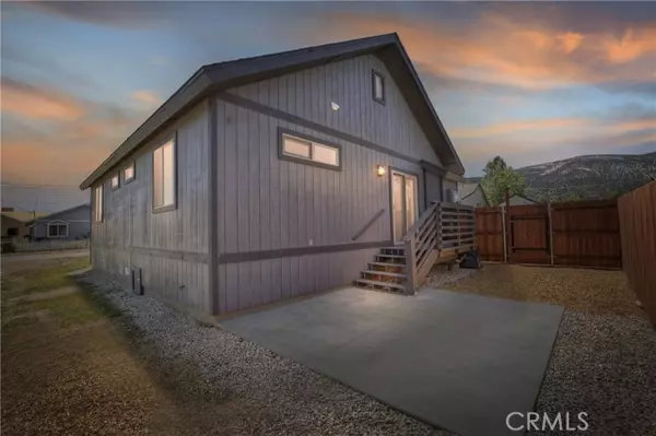 Big Bear City, CA 92314,2217 Juniper LN