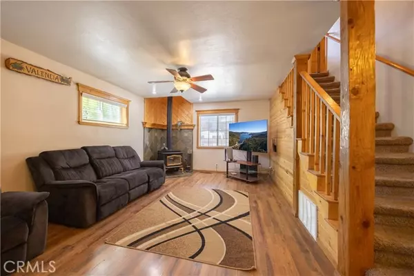 Big Bear City, CA 92314,209 W Meadow LN