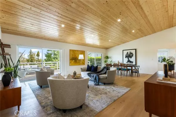 Woodland Hills, CA 91364,22253 Del Valle ST