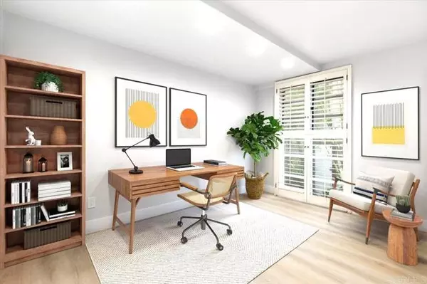 La Jolla, CA 92037,1250 Cave ST 3