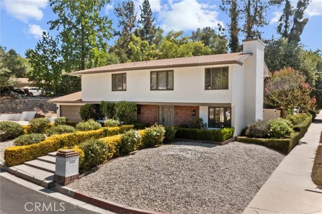 5700 Fairhaven AVE, Woodland Hills, CA 91367
