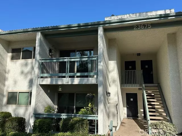 23675 Park Capri 24, Calabasas, CA 91302