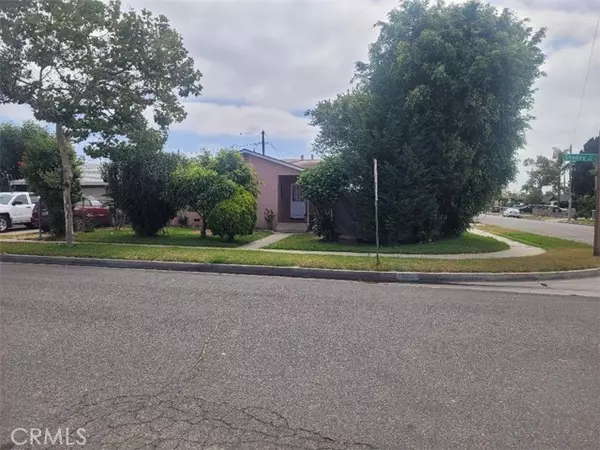 Santa Ana, CA 92703,625 Shelley ST