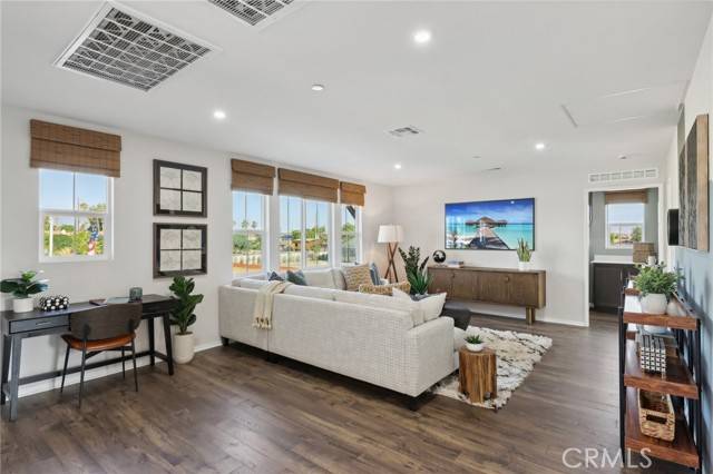 Indio, CA 92201,83179 Tattler LN