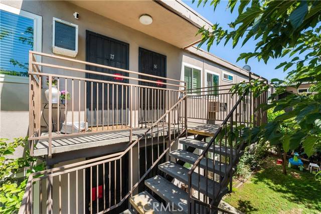 North Hollywood, CA 91605,7135 Coldwater Canyon AVE 16