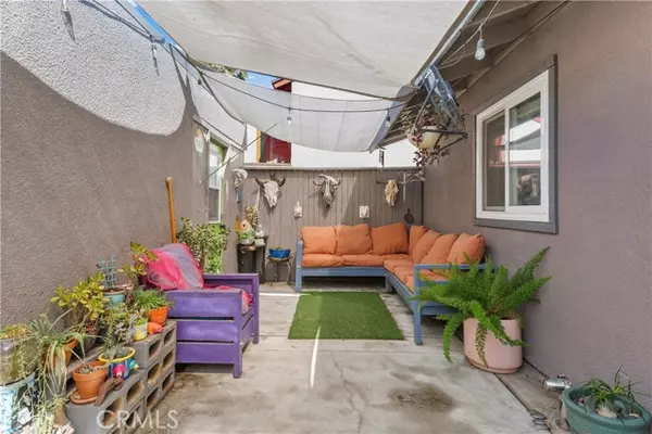 Riverside, CA 92507,5080 Pearblossom