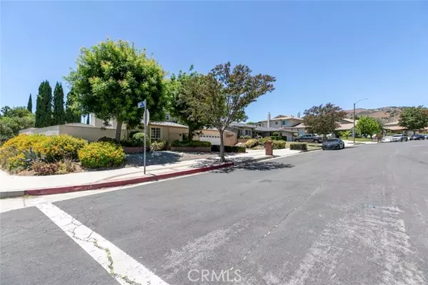 Granada Hills, CA 91344,13119 Constable AVE
