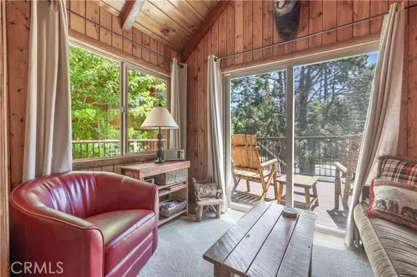 Big Bear Lake, CA 92315,42730 Sonoma DR