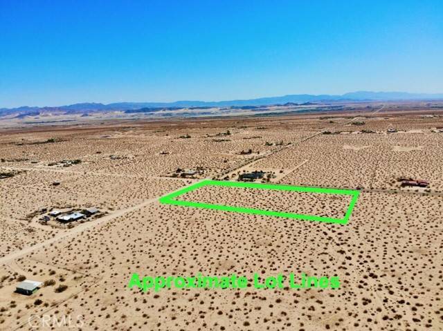 3334 Bluegrass AVE, Twentynine Palms, CA 92277