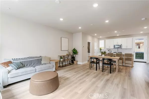 San Pedro, CA 90732,1484 Sunrise Ln.