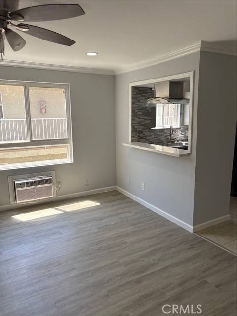 10900 Blix ST 10, North Hollywood, CA 91602