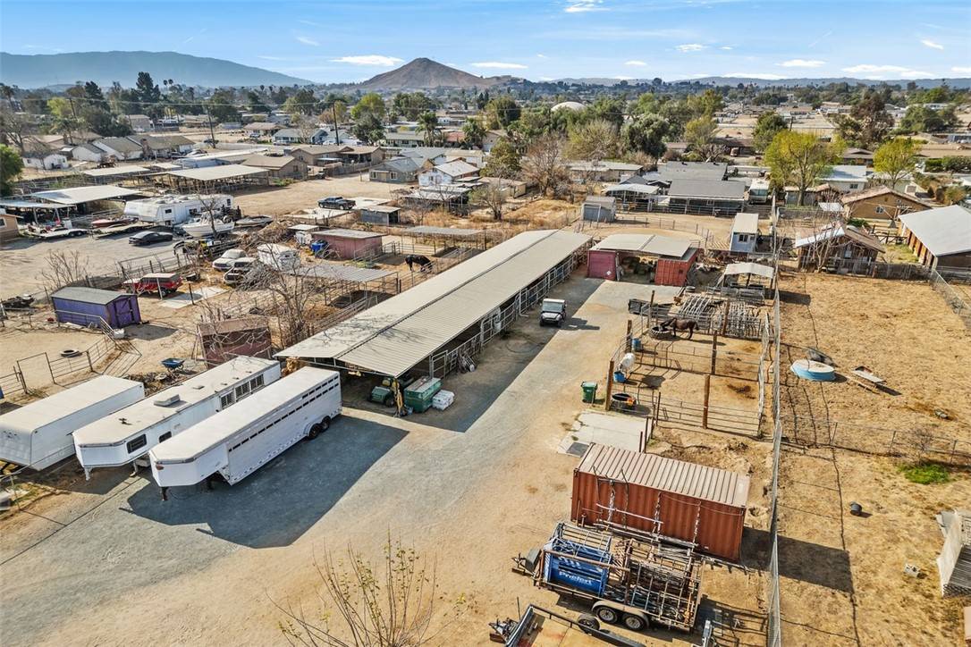 Norco, CA 92860,4234 Center AVE