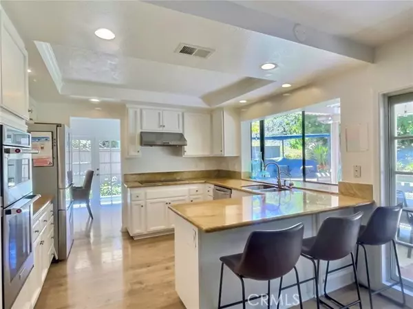 Irvine, CA 92603,17 Elderberry