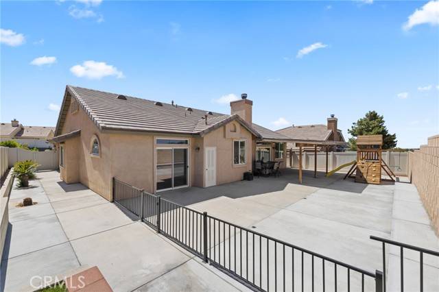 Palmdale, CA 93550,37152 Waltham PL