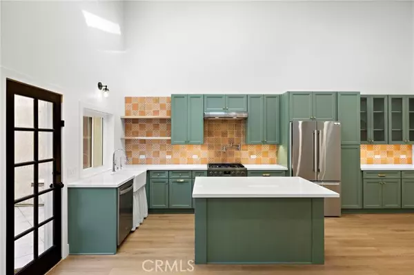 San Clemente, CA 92672,294 Calle Cuervo