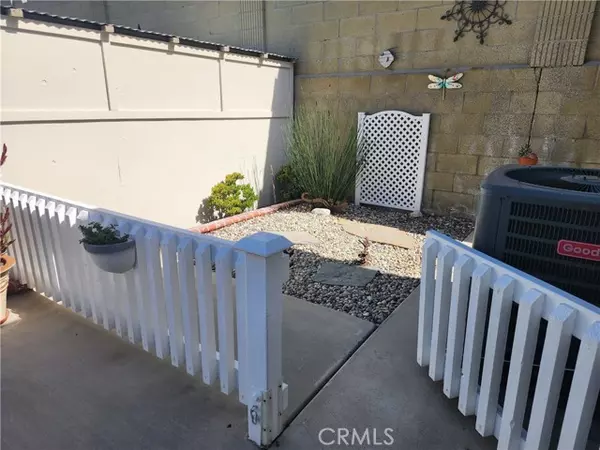 Huntington Beach, CA 92646,9850 Garfield AVE 80