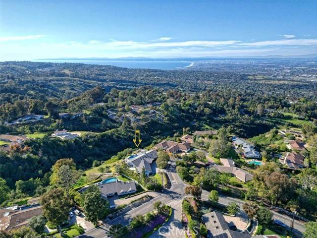 2 El Concho LN, Rolling Hills, CA 90274