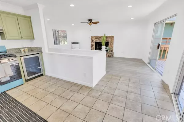 Twin Peaks, CA 92391,26188 Boulder LN