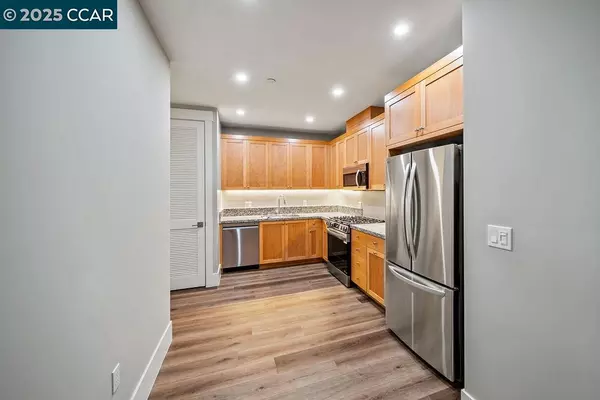 Danville, CA 94526,600 Hartz Ave 119