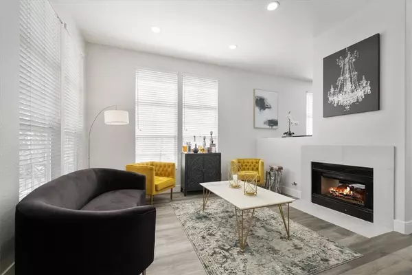 Anaheim Hills, CA 92808,8102 E Santo CT