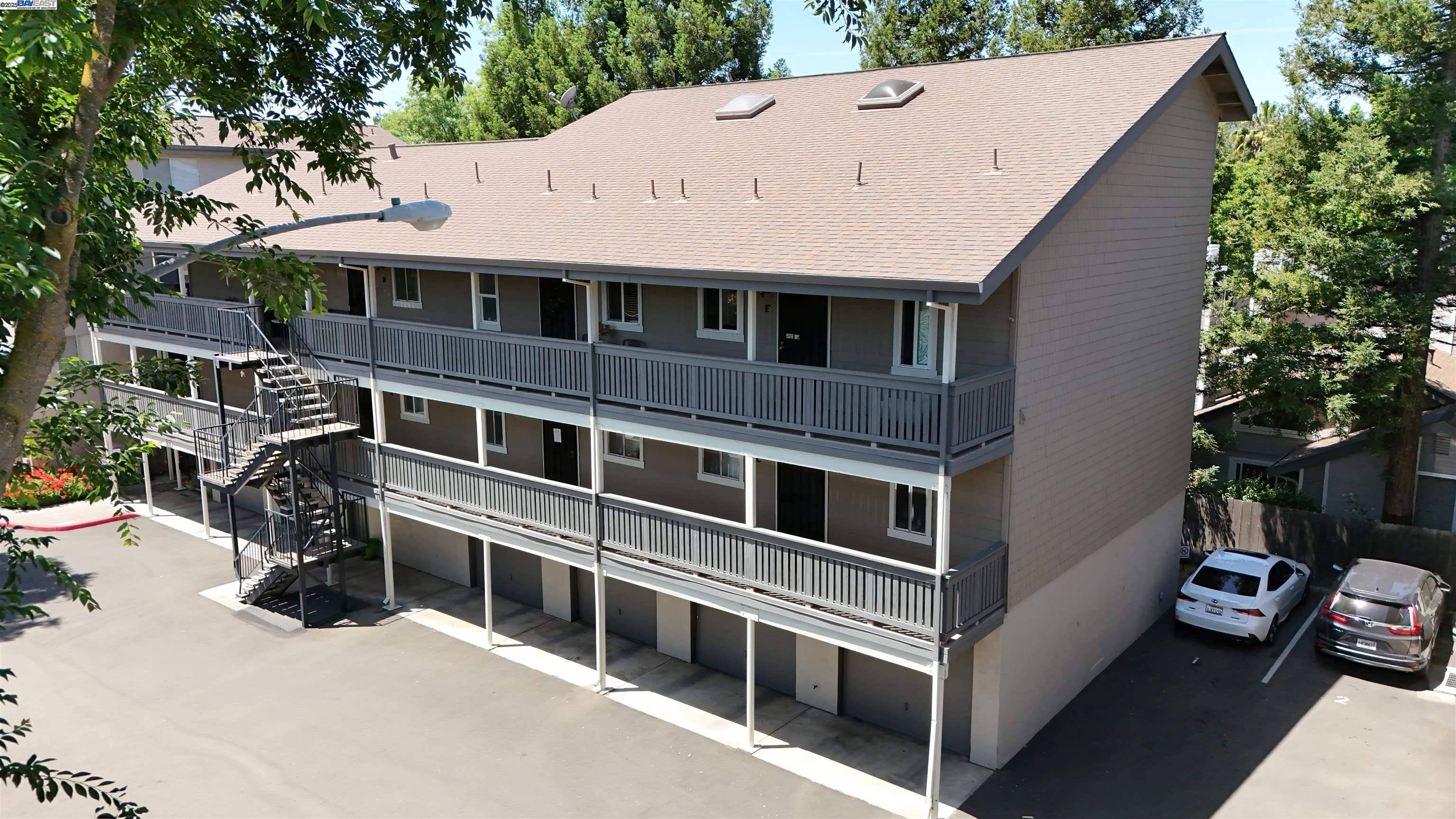 3839 Vineyard Ave F, Pleasanton, CA 94566