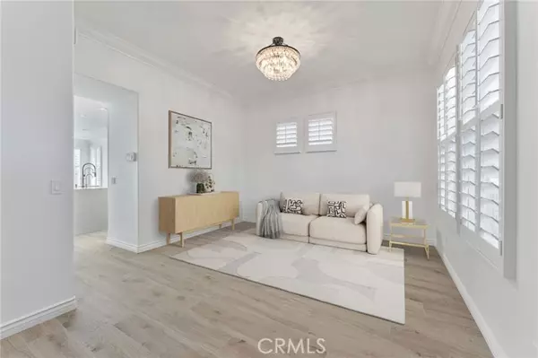 Irvine, CA 92618,49 Eaglecreek