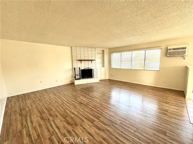 La Verne, CA 91750,2591 Hayes DR
