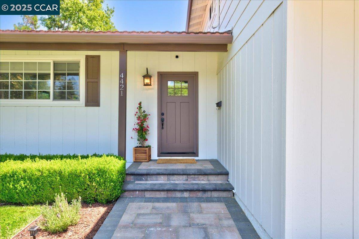Pleasanton, CA 94588,4421 Muirwood Dr