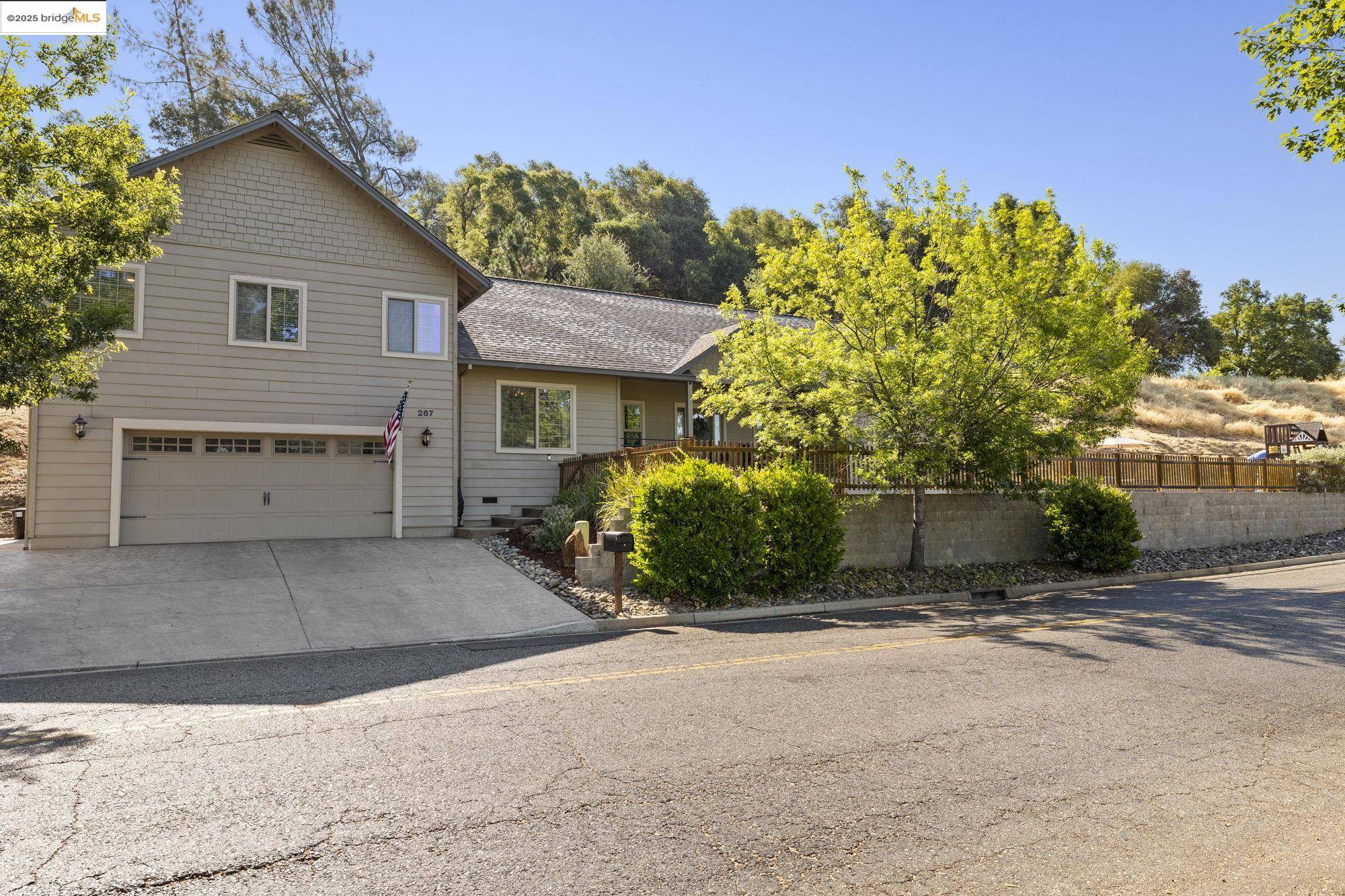 267 Morning Star Dr, Sonora, CA 95370