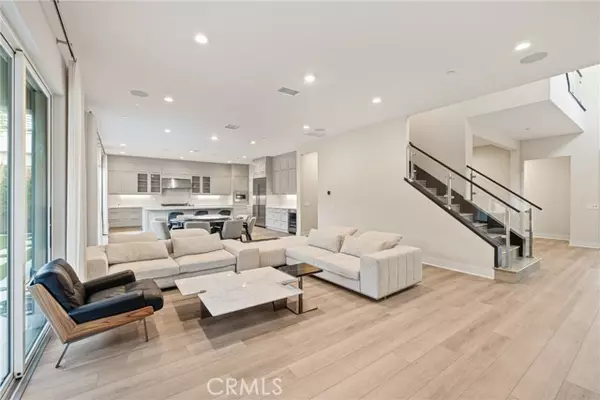 Montebello, CA 90640,185 Orchid Ct