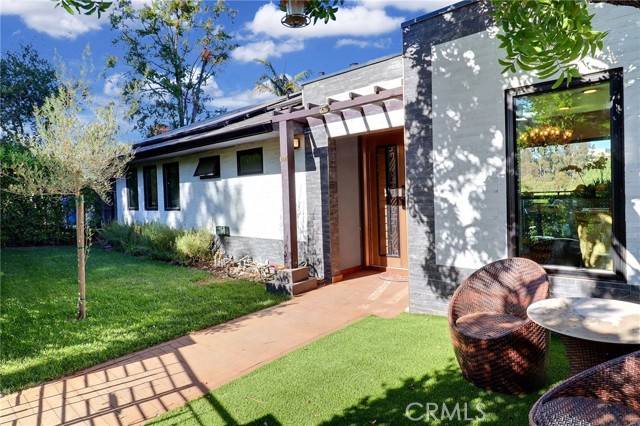182 Denslow AVE, Los Angeles, CA 90049