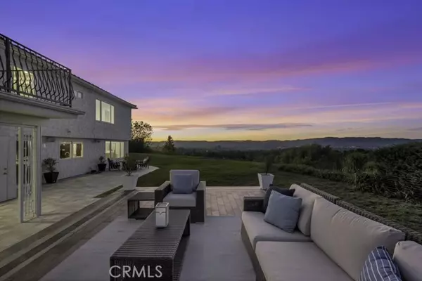 4400 Chaumont RD, Woodland Hills, CA 91364