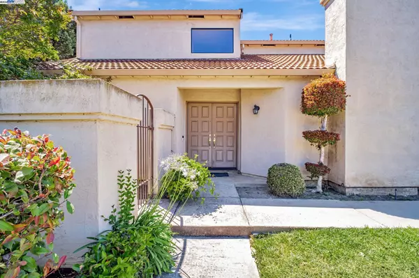 Union City, CA 94587,32393 Derby St.