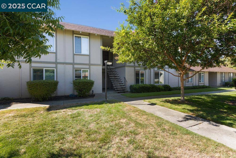 825 Oak Grove Rd 29, Concord, CA 94518