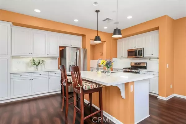 Saugus, CA 91350,21775 Candela DR