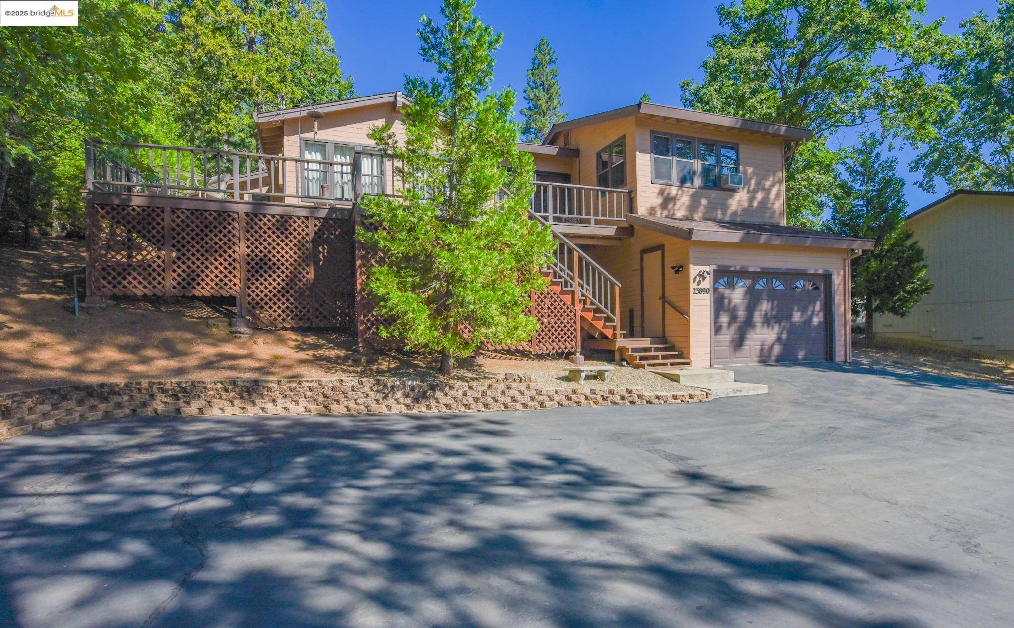 23890 Pack Trail RD, Sonora, CA 95370