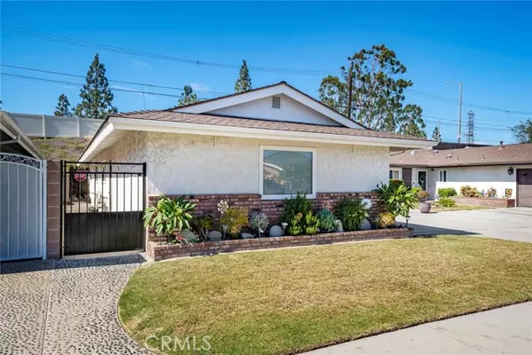 Lakewood, CA 90713,6637 Dillman ST