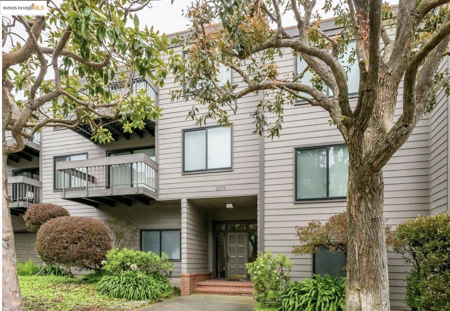 5177 Diamond Heights BLVD APT 114, San Francisco, CA 94131