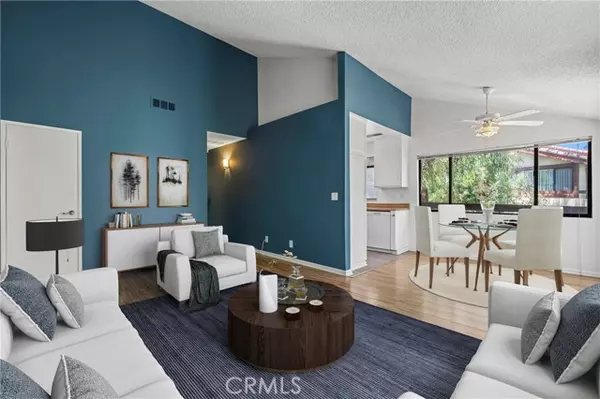 18165 Sundowner WAY 914, Canyon Country, CA 91387