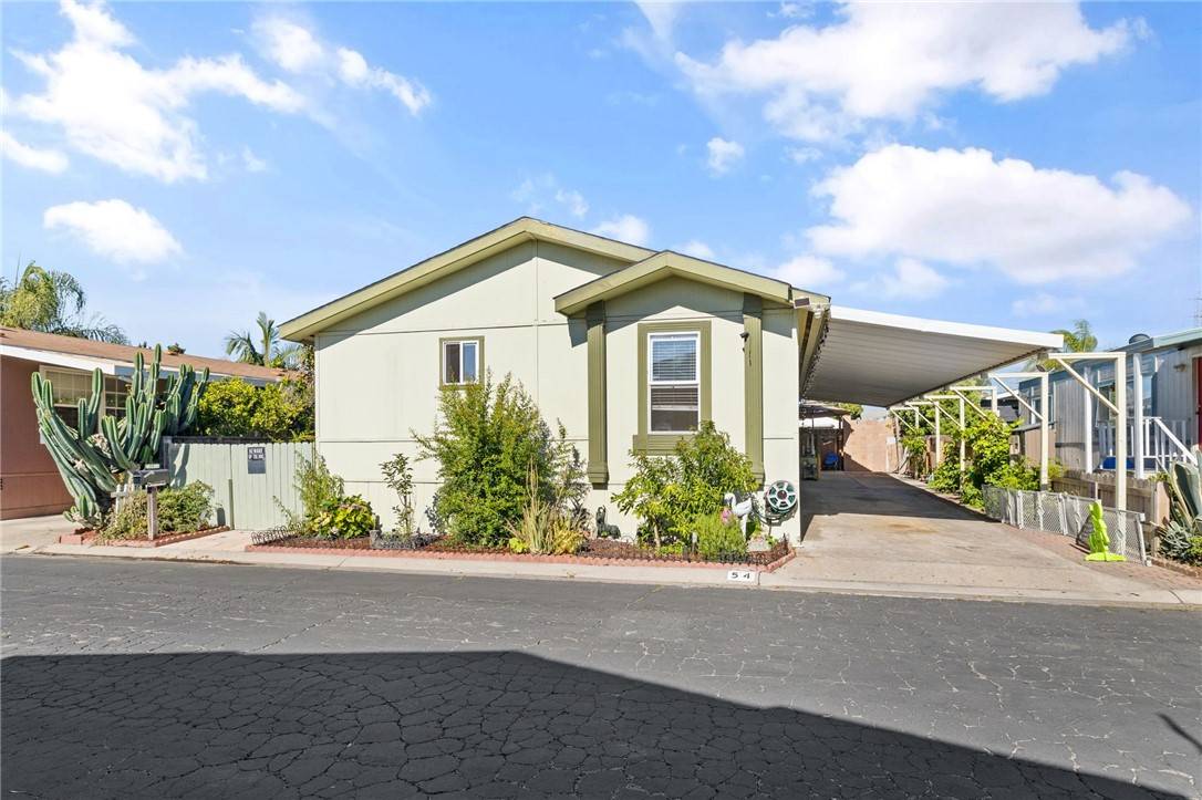 Anaheim, CA 92802,1616 S Euclid ST 54