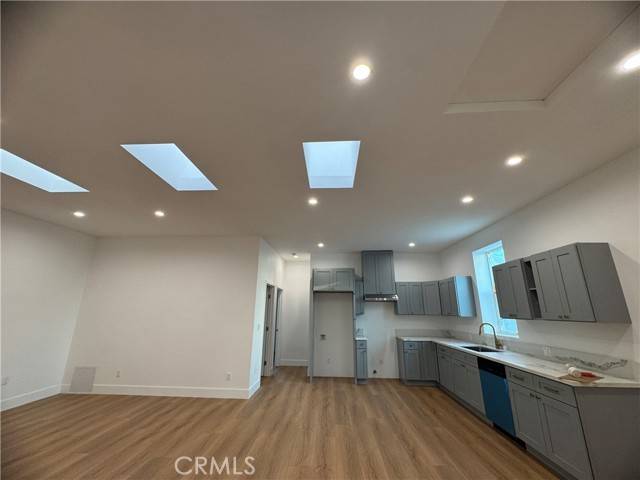 Rosemead, CA 91770,8877 Mission DR