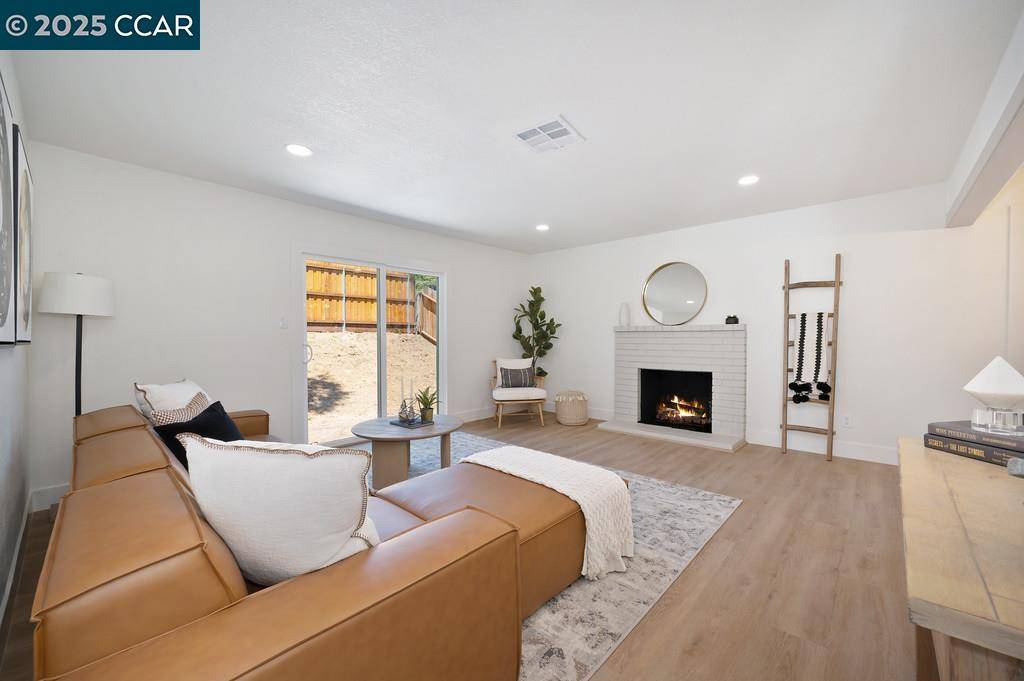 Roseville, CA 95661,1322 Sheridan Ave